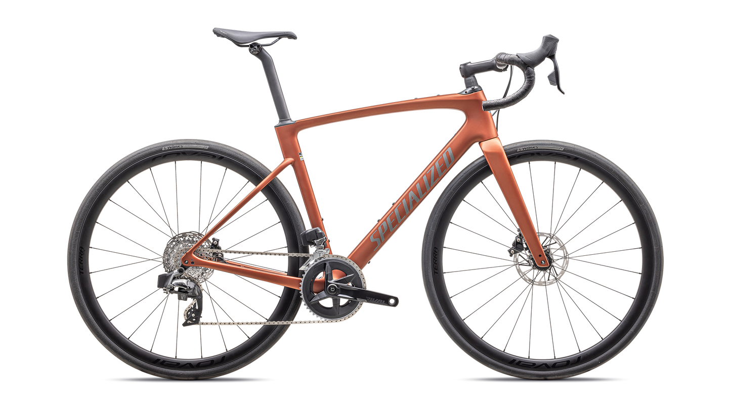 Roubaix SL8 Expert - SRAM Rival eTAP AXS